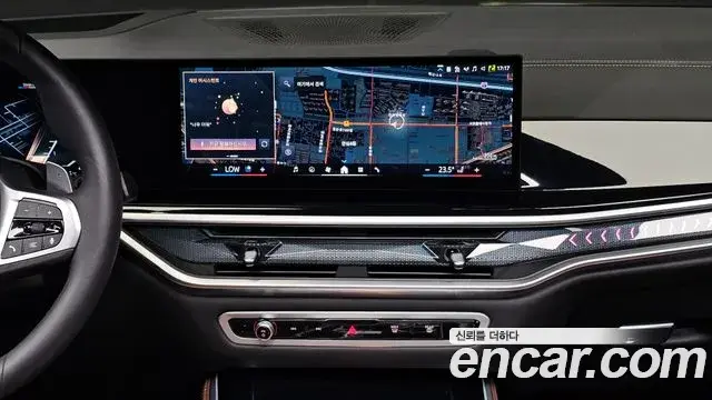 BMW X5 2025 — ფოტო 24/32