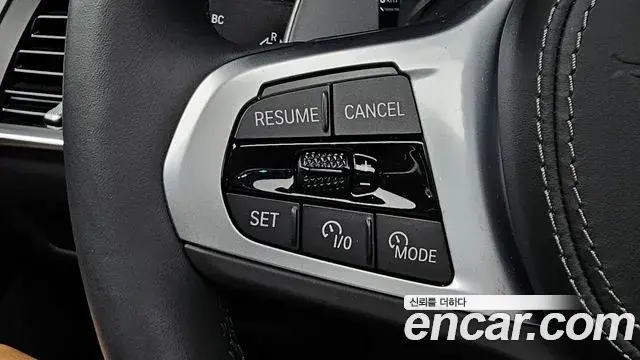 BMW X5 2025 — ფოტო 13/32
