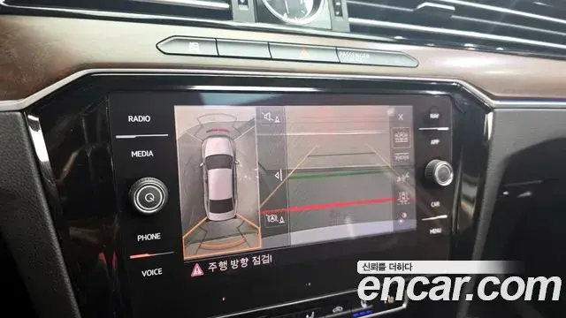 Volkswagen Passat GT 2018 — Фото 15/20