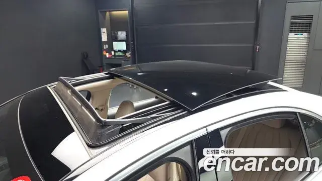 Mercedes-Benz E-Class 2024 — Şəkil 20/20