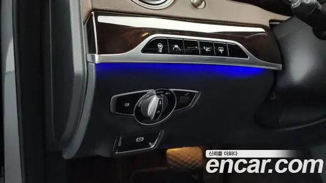 Mercedes-Benz S-Class 2020 — ფოტო 14/36