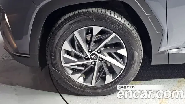 Hyundai The New Tucson 2023 — Фото 5/20