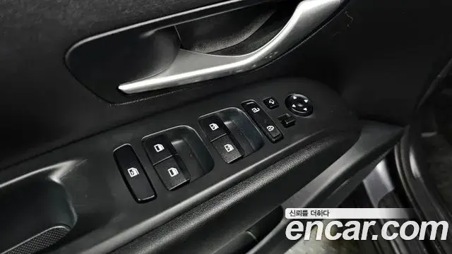 Hyundai Tucson Hybrid 2023 — Photo 10/30