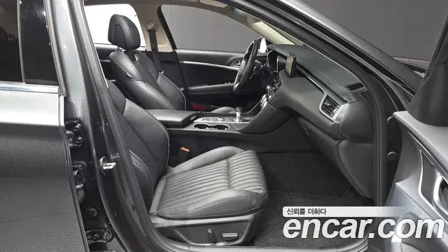 Genesis G70 2021 — Şəkil 19/35