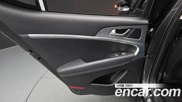 Genesis G70 2021 — Şəkil 28/35