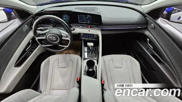 Hyundai The New Avante Hybrid 2021 — ფოტო 13/20