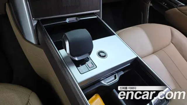 Land Rover Range Rover 2025 — ფოტო 2/20