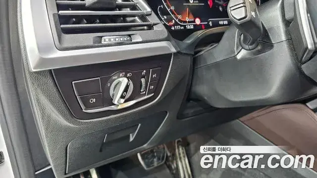 BMW X4 2022 — ფოტო 1/20