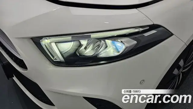 Mercedes-Benz A-Class 2021 — ფოტო 7/32