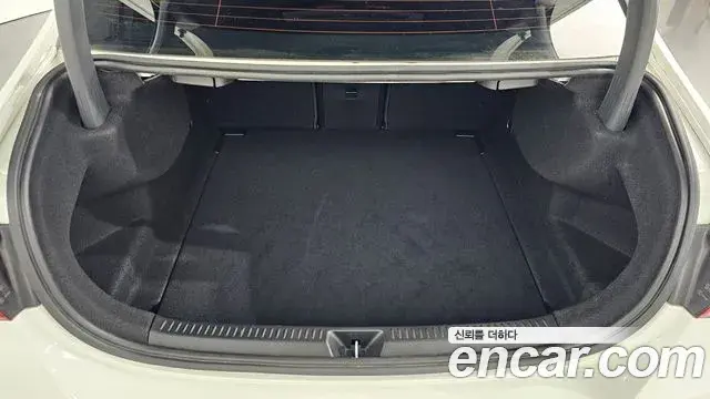 Mercedes-Benz A-Class 2021 — ფოტო 13/32
