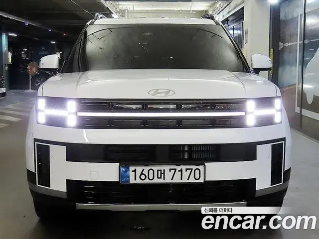 Hyundai Santa Fe 2025 — Photo 4/20