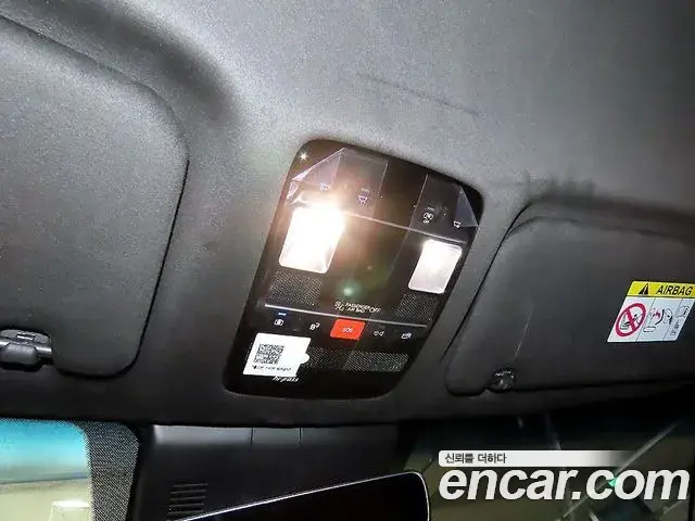 Hyundai Santa Fe 2025 — Photo 16/20