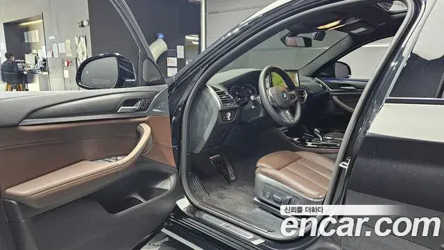 BMW X4 2025 — Şəkil 23/33
