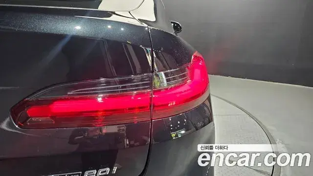 BMW X4 2025 — Şəkil 29/33
