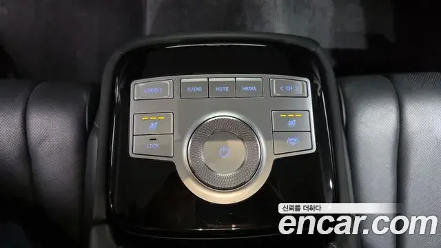 Genesis G80 2022 — ფოტო 23/39