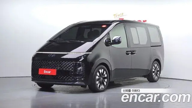 Hyundai Staria 2025 — Şəkil 22/31