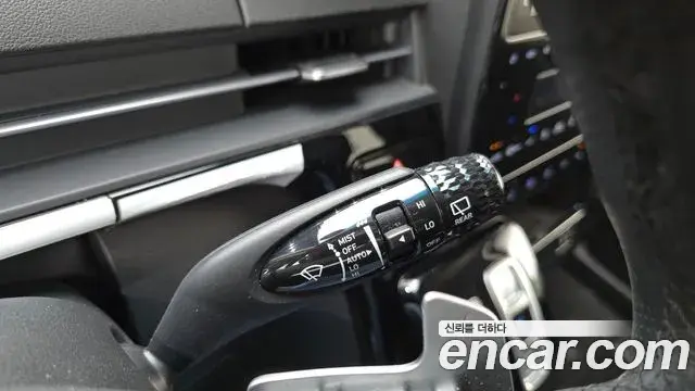 Hyundai Staria 2025 — Şəkil 26/31