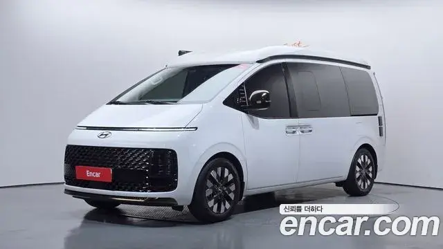 Hyundai Staria 2024 — ფოტო 16/20