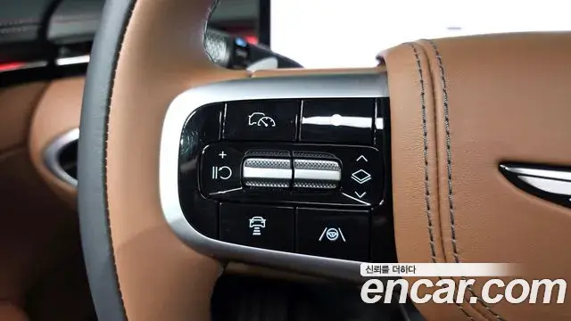 Genesis GV70 2025 — ფოტო 11/33