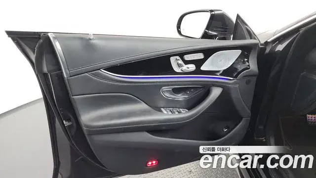 Mercedes-Benz AMG GT 2021 — ფოტო 32/35