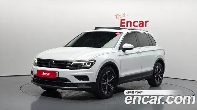 Volkswagen Tiguan 2019 — Photo 13/20