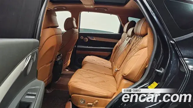 Genesis GV80 2024 — ფოტო 30/36