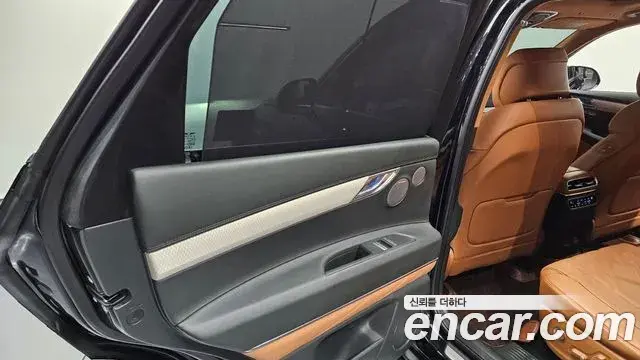 Genesis GV80 2024 — ფოტო 10/36