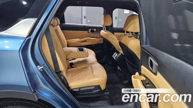 Kia Sorento 2020 — Фото 11/20