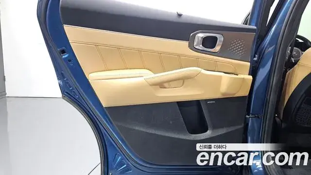 Kia Sorento 2020 — Photo 11/34