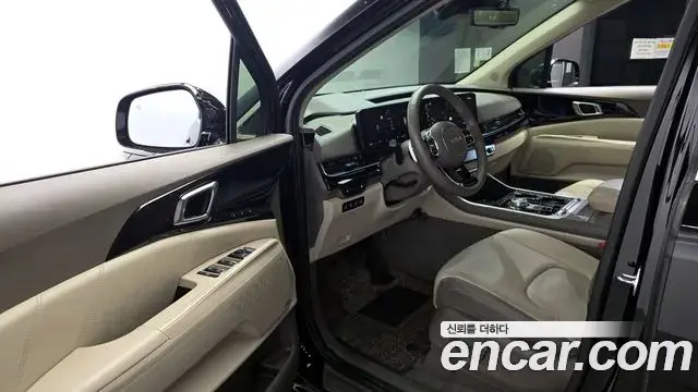 Kia Carnival 2024 — ფოტო 3/20