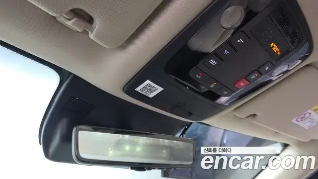 Kia Carnival 2024 — ფოტო 15/20