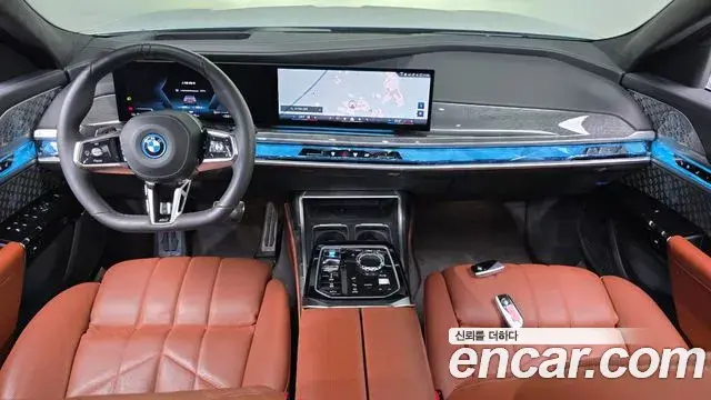 BMW i7 2023 — Photo 35/37