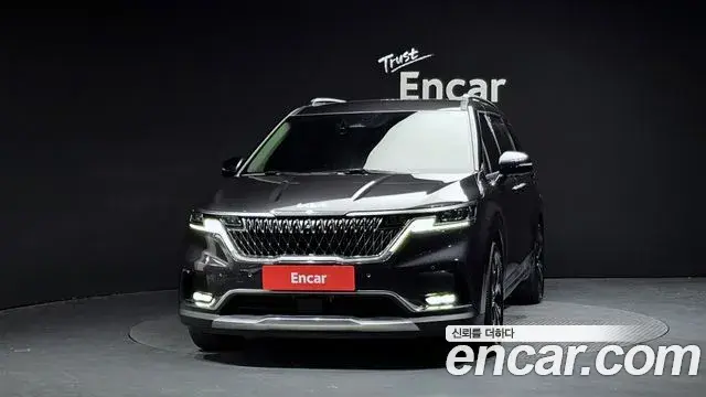 Kia Carnival 2022 — Photo 3/20