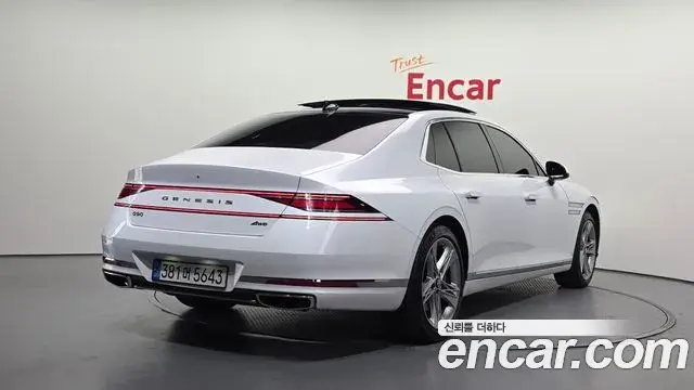 Genesis G90 2022 — ფოტო 36/37