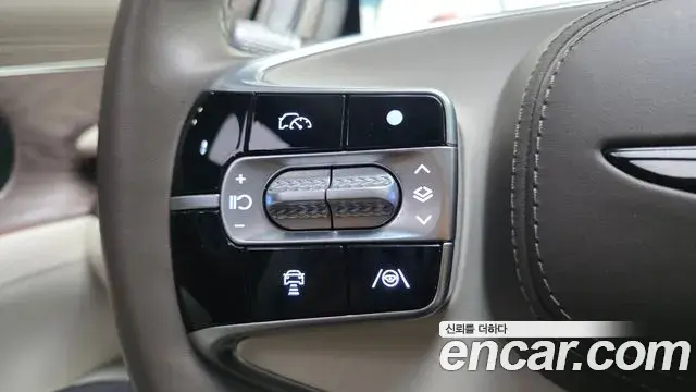 Genesis G90 2022 — ფოტო 20/37