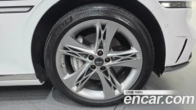 Genesis G90 2022 — ფოტო 4/37