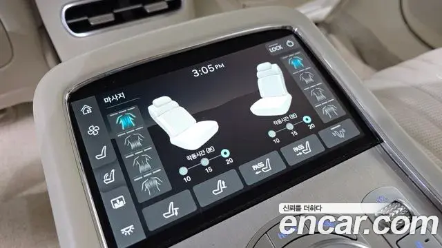 Genesis G90 2022 — ფოტო 9/37