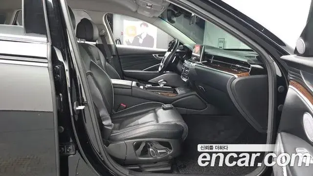 Kia The K9 2018 — ფოტო 23/32
