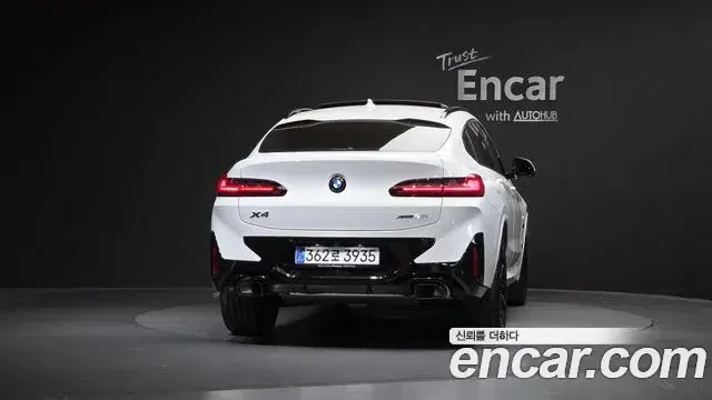 BMW X4 2025 — ფოტო 16/31