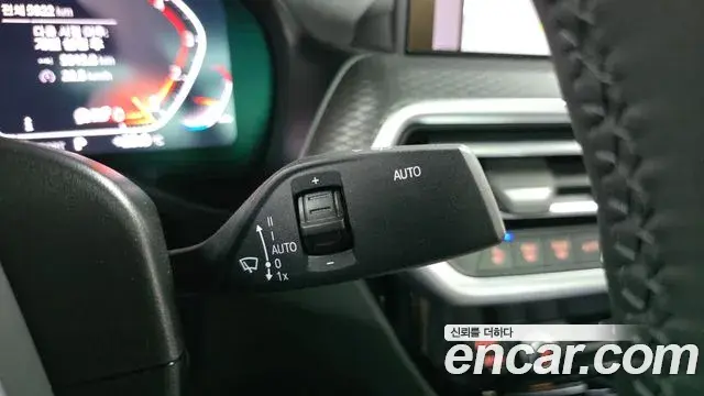 BMW X4 2025 — ფოტო 15/31