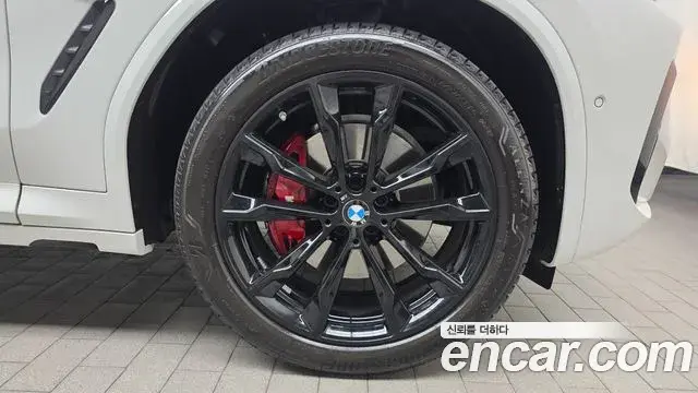 BMW X4 2025 — ფოტო 5/31