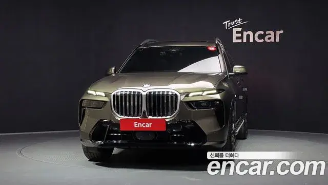 BMW X7 2025 — Şəkil 19/36