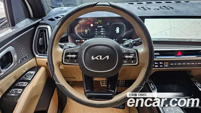 Kia Sorento 2023 — Şəkil 16/20