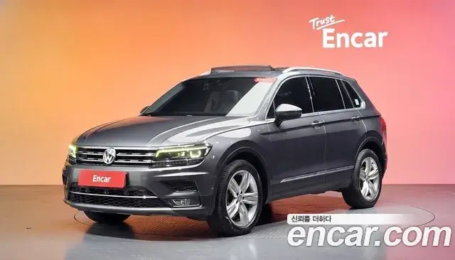 Volkswagen Tiguan 2020 — Фото 1/20