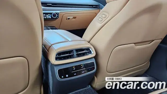 Genesis G80 2020 — Şəkil 23/32