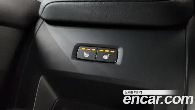 Volvo XC60 2020 — Şəkil 19/35