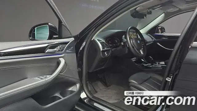 BMW X4 2021 — Şəkil 10/30