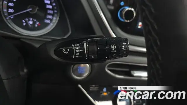 Hyundai Sonata Hybrid 2019 — Şəkil 26/31
