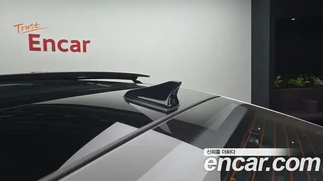 Hyundai Sonata Hybrid 2019 — Şəkil 23/31