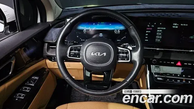 Kia Carnival 2023 — Фото 12/20